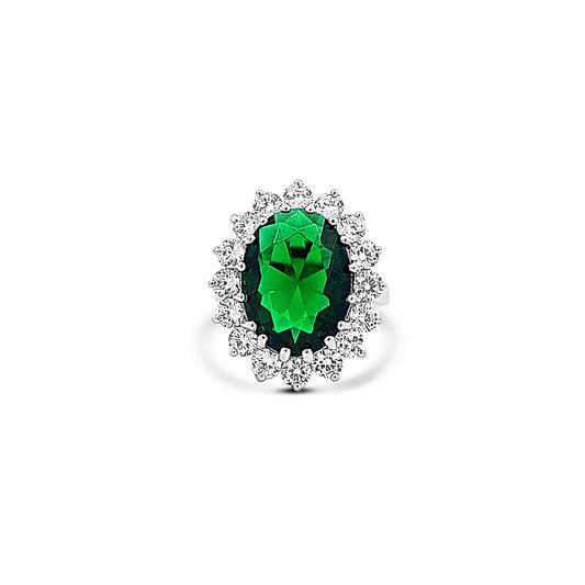 Sterling silver princess Diana ring with emerald center